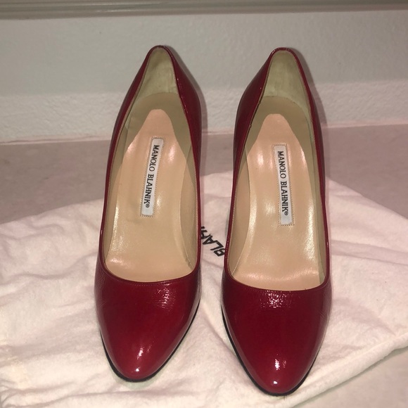 Manolo Blahnik Red Pumps. - Picture 1 of 6